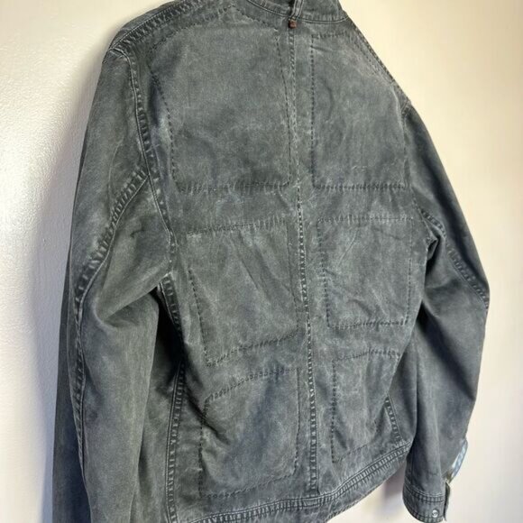 SALE! Men’s Gray Hugo Boss Distressed Zip-Up Jacket Size 40 EUC - Picture 4 of 8